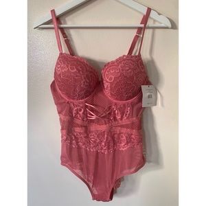 French Twist • XL • Bustier Mesh Lace Bodysuit Cheeky Bottom Mauve